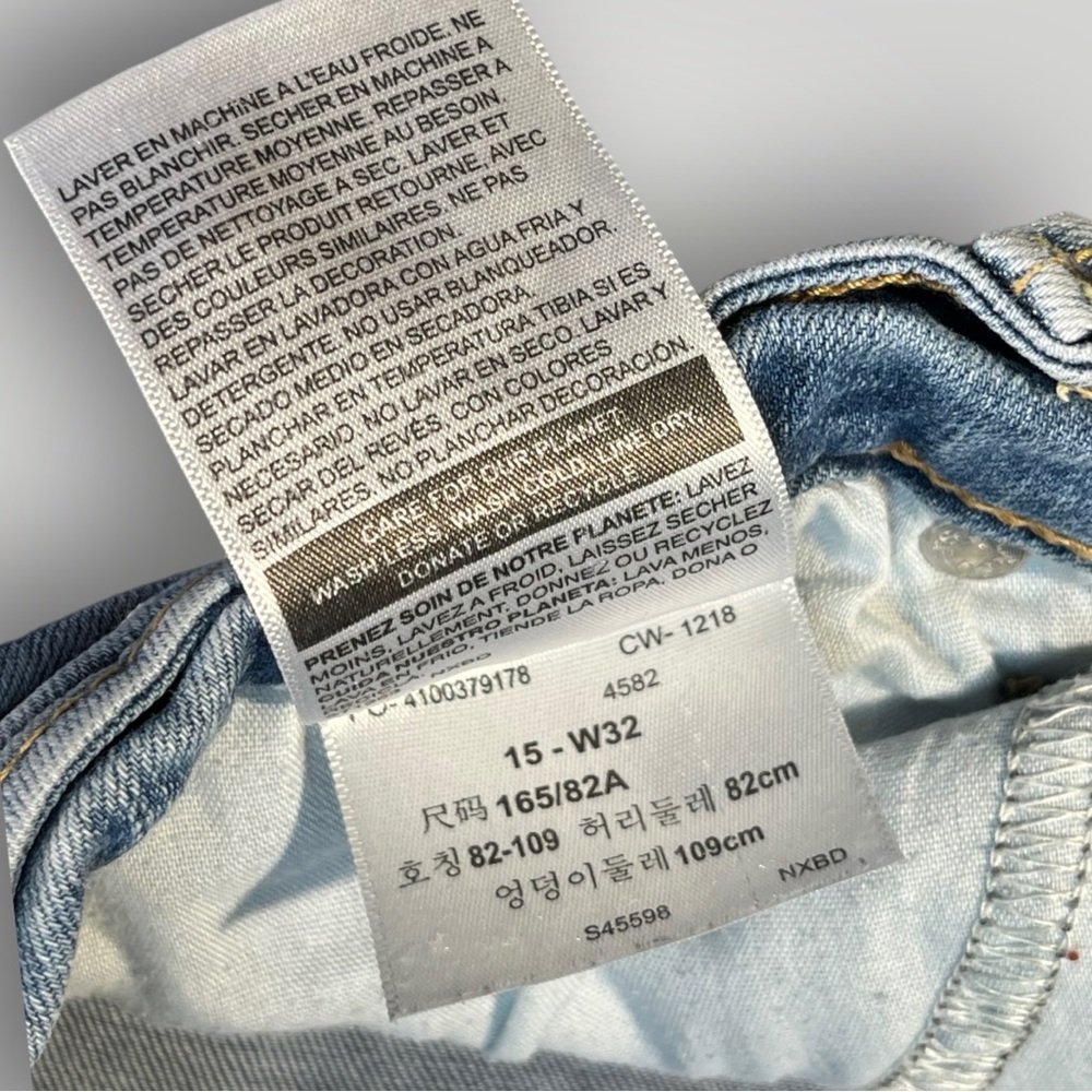 Denizen from Levi’s Low Rise Distressed Jeggings 15 - Picture 10 of 16